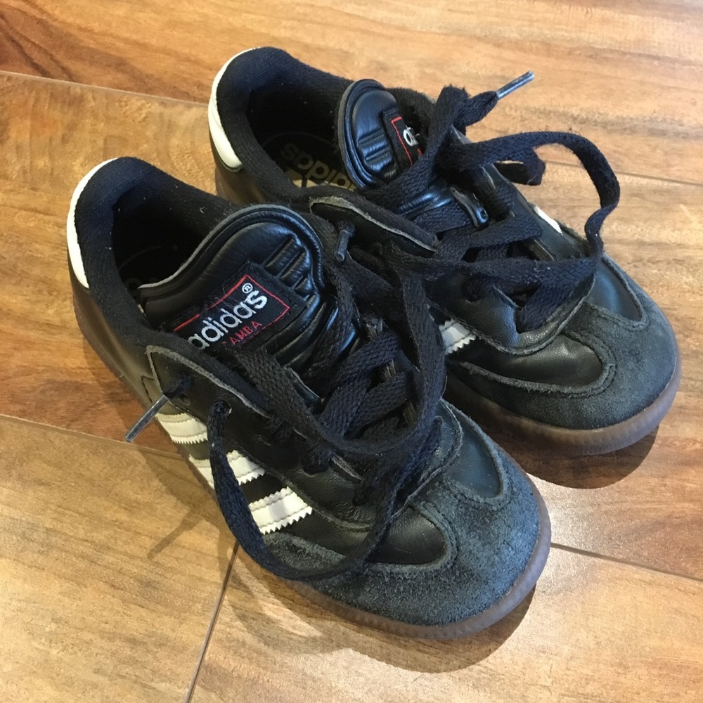 Adidas Sambas- size 11